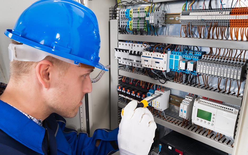 électricien en urgence Paris 18